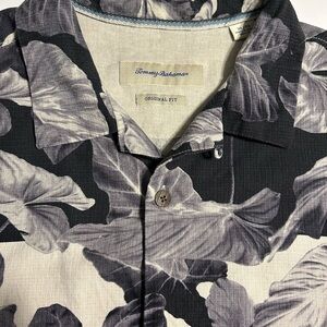 Tommy Bahama Tropical Monochrome Leaf‎ Print Button up Shirt Mens XL